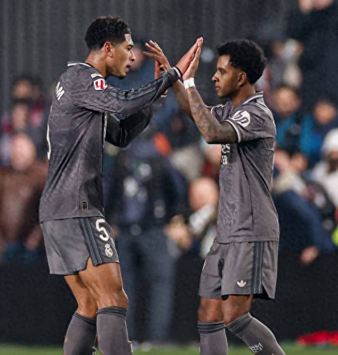 关于马竞主场告捷，对手凯旋披荆斩棘的信息