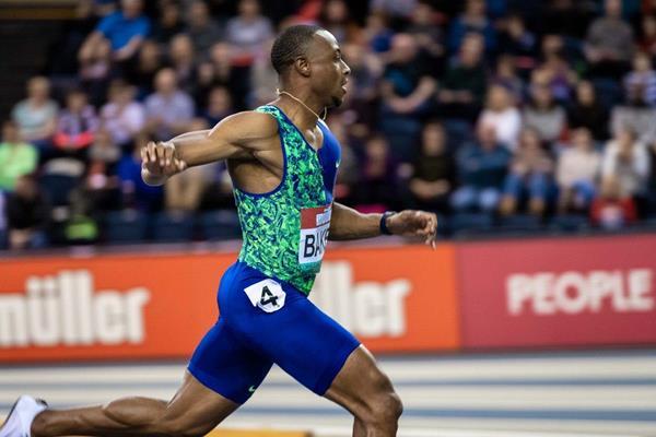 哈德斯菲尔德不敌劲敌，失分困扰