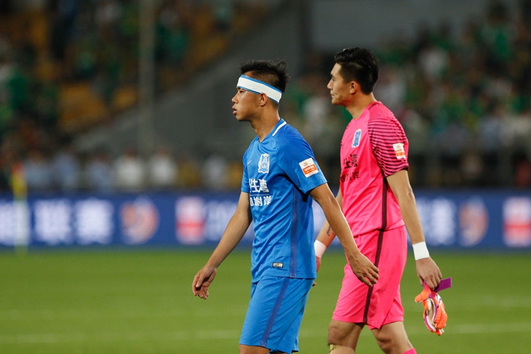 开云体育官方网站-包含富力遭遇战线分裂，球队整体表现出现分歧的词条