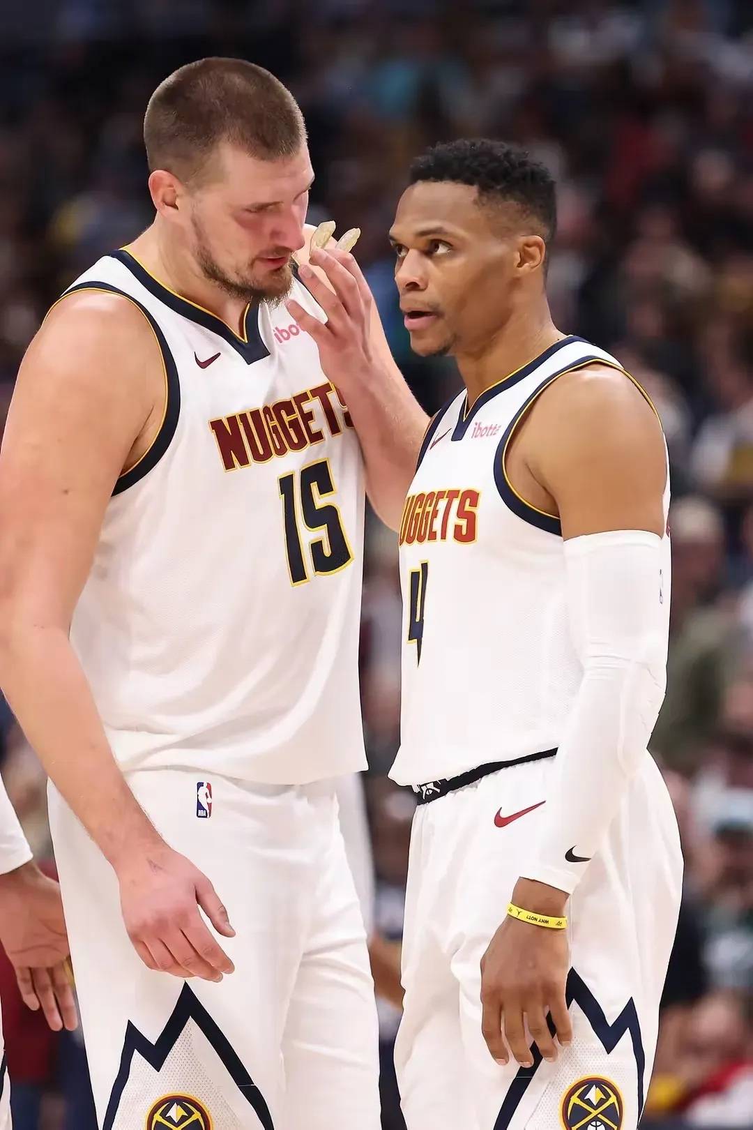 人主场击败掘金,东部排名略有上升的简单介绍 人主场击败掘金,东部排名略有上升的简单介绍