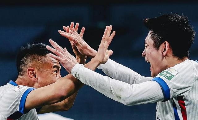 全红战：上海申花挑战广州富力的简单介绍