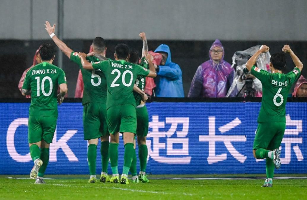 新援加盟球队,期待为球队带来变化 新援加盟球队,期待为球队带来变化