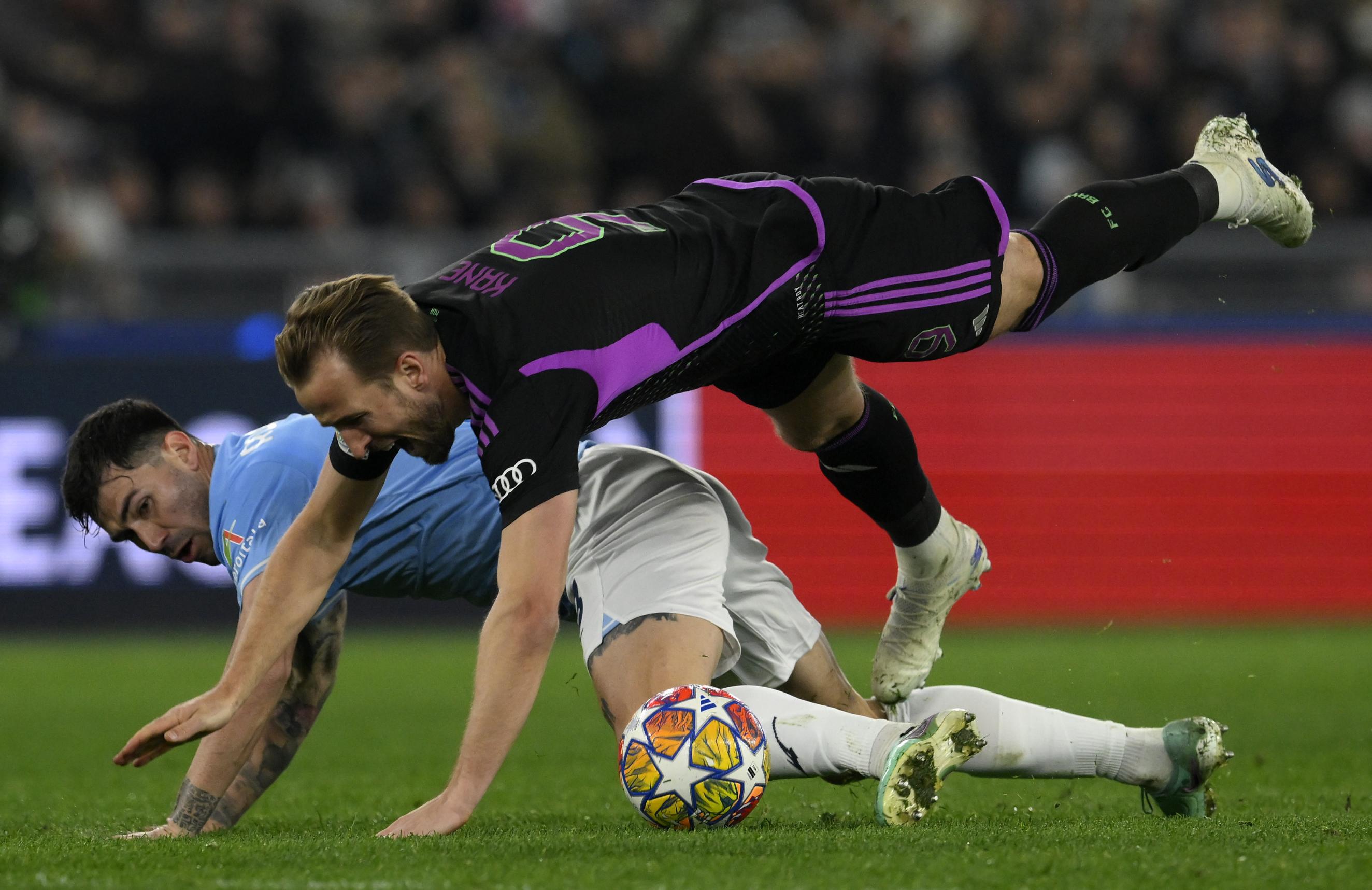 拜仁遭遇两连败,小组积分榜遭重创 拜仁遭遇两连败,小组积分榜遭重创