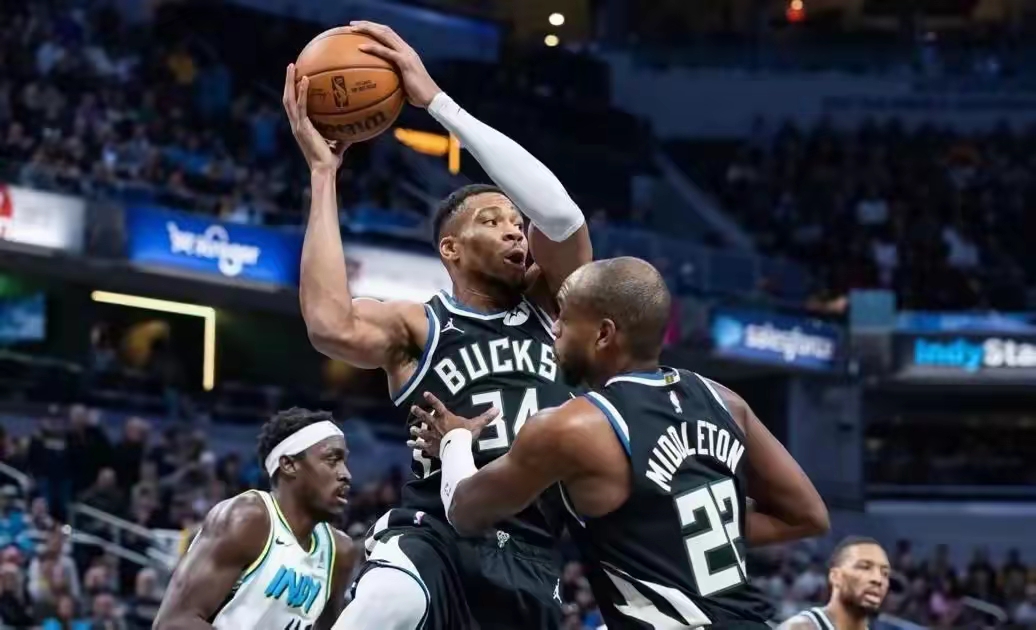 步行者队主帅下课,球队调整希望逆转低迷局面 步行者队主帅下课,球队调整希望逆转低迷局面