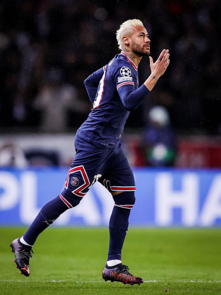 开云体育平台APP-巴黎圣日耳曼球员伤愈复出，战力重现