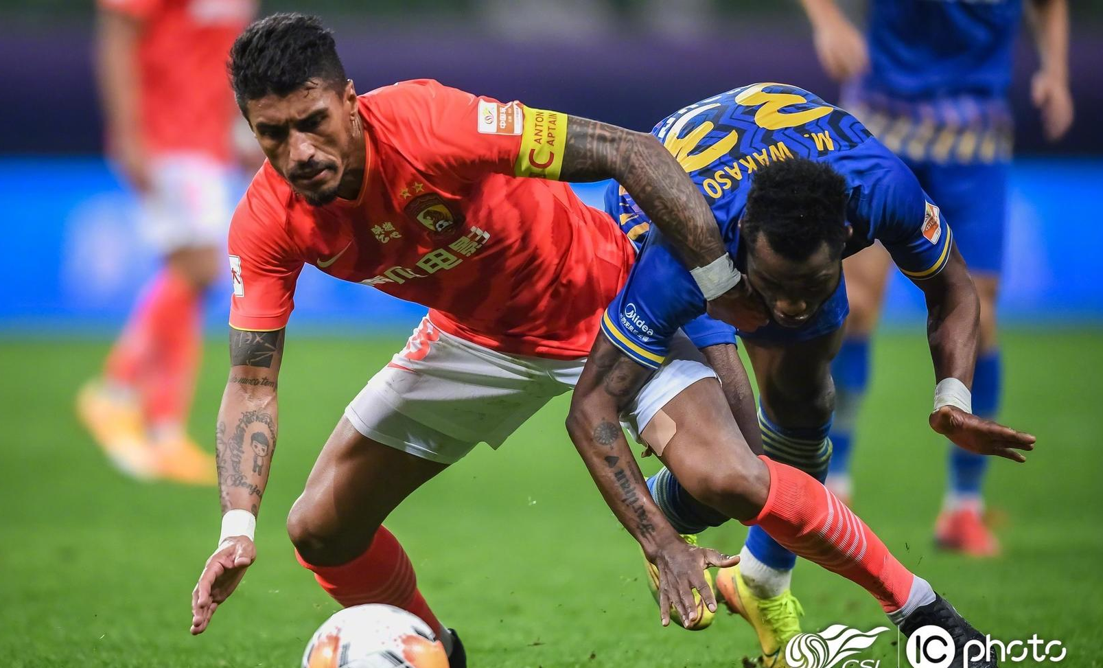 战队合作默契表现,夺得联赛中一场较量 战队合作默契表现,夺得联赛中一场较量