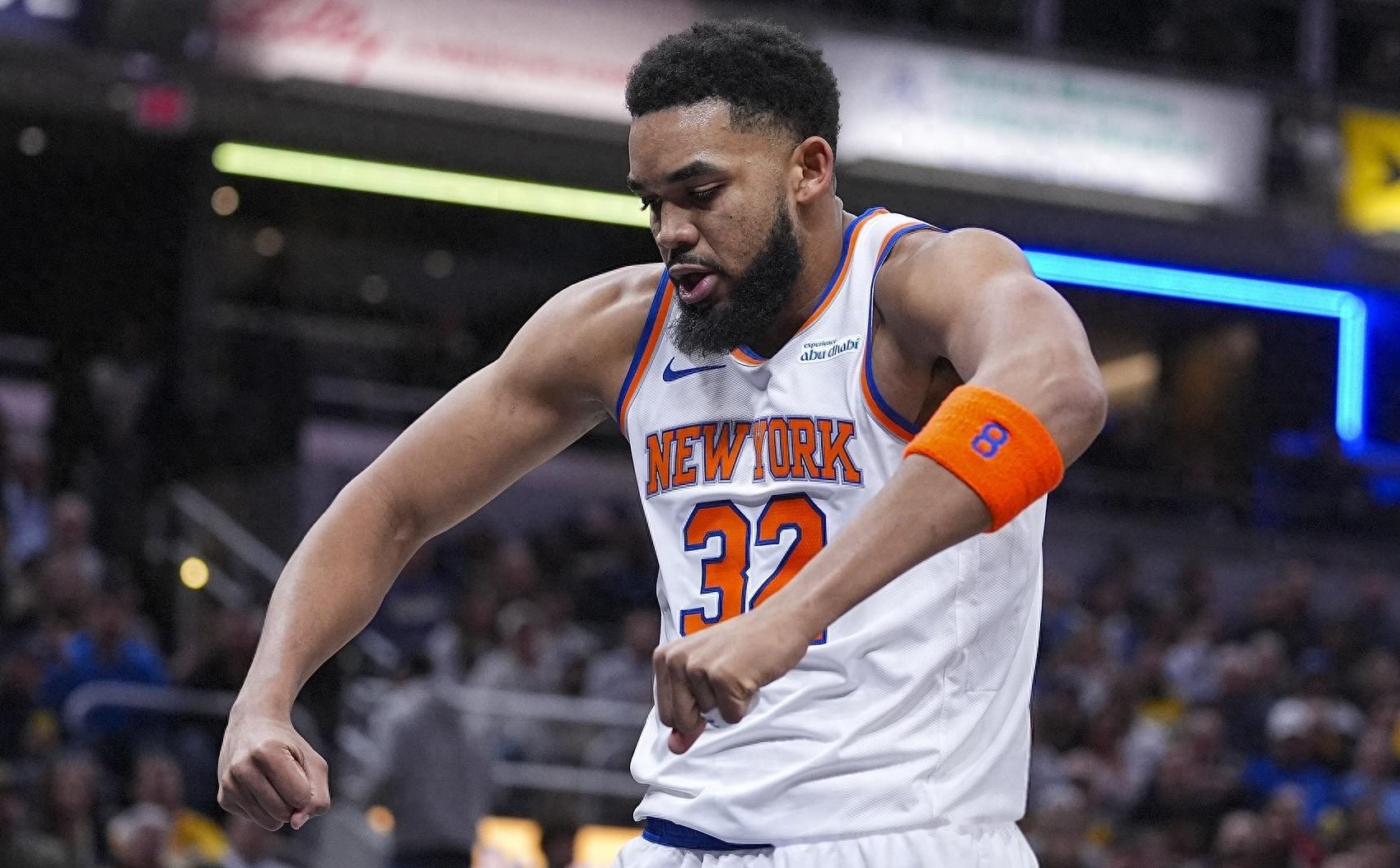 勇士不敌尼克斯，斯蒂芬表现低迷