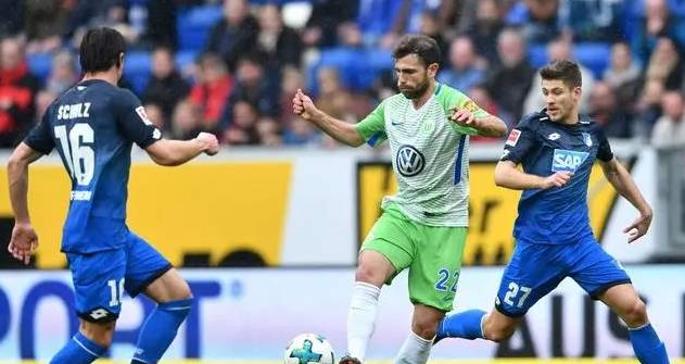 开云体育在线-沃尔夫斯堡主场大胜，士气高涨