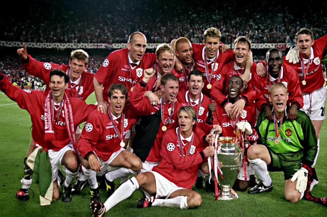 开云体育-曼联险胜对手，成功晋级淘汰赛