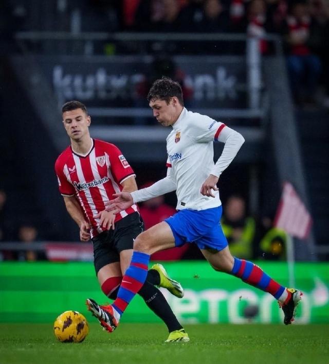 皇家马德里痛失胜机,遭曼联逆转 皇家马德里痛失胜机,遭曼联逆转