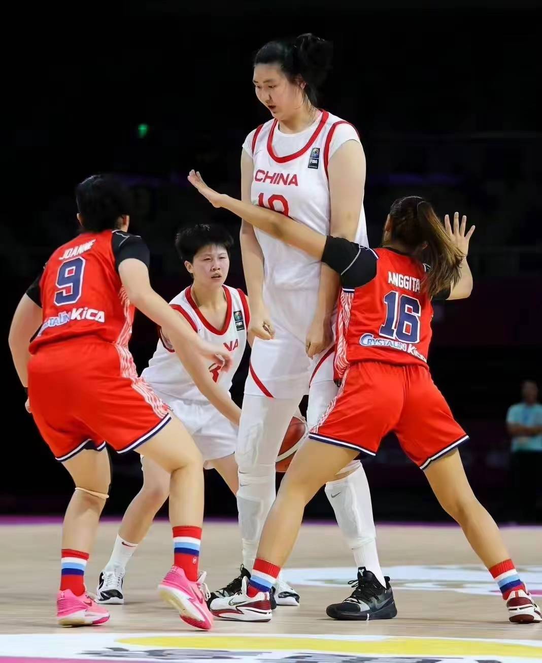 台湾女篮击败对手,胜势瞩目 台湾女篮击败对手,胜势瞩目