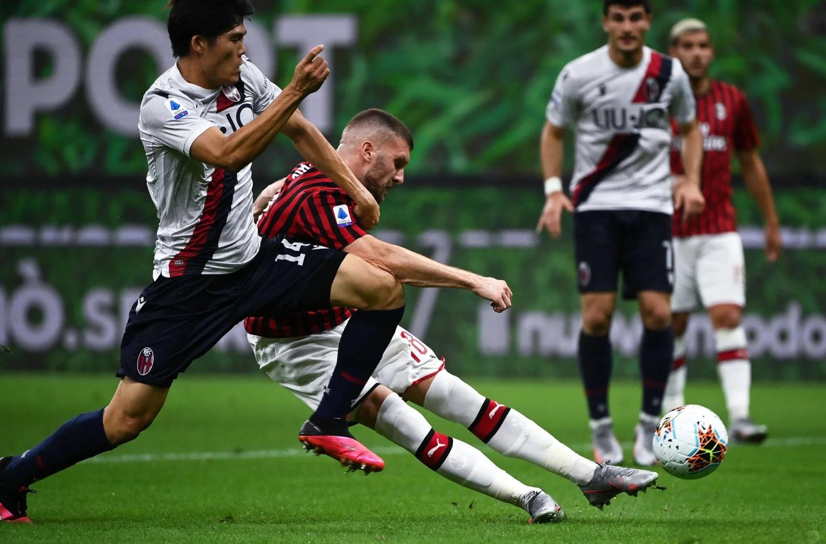 AC米兰全力以赴，冲击联赛榜首