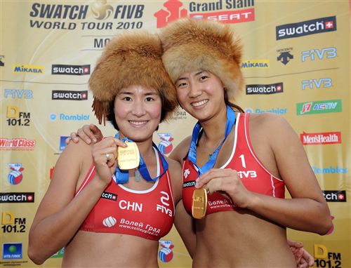 包含俄罗斯女排再次夺冠，豪取三连冠！的词条