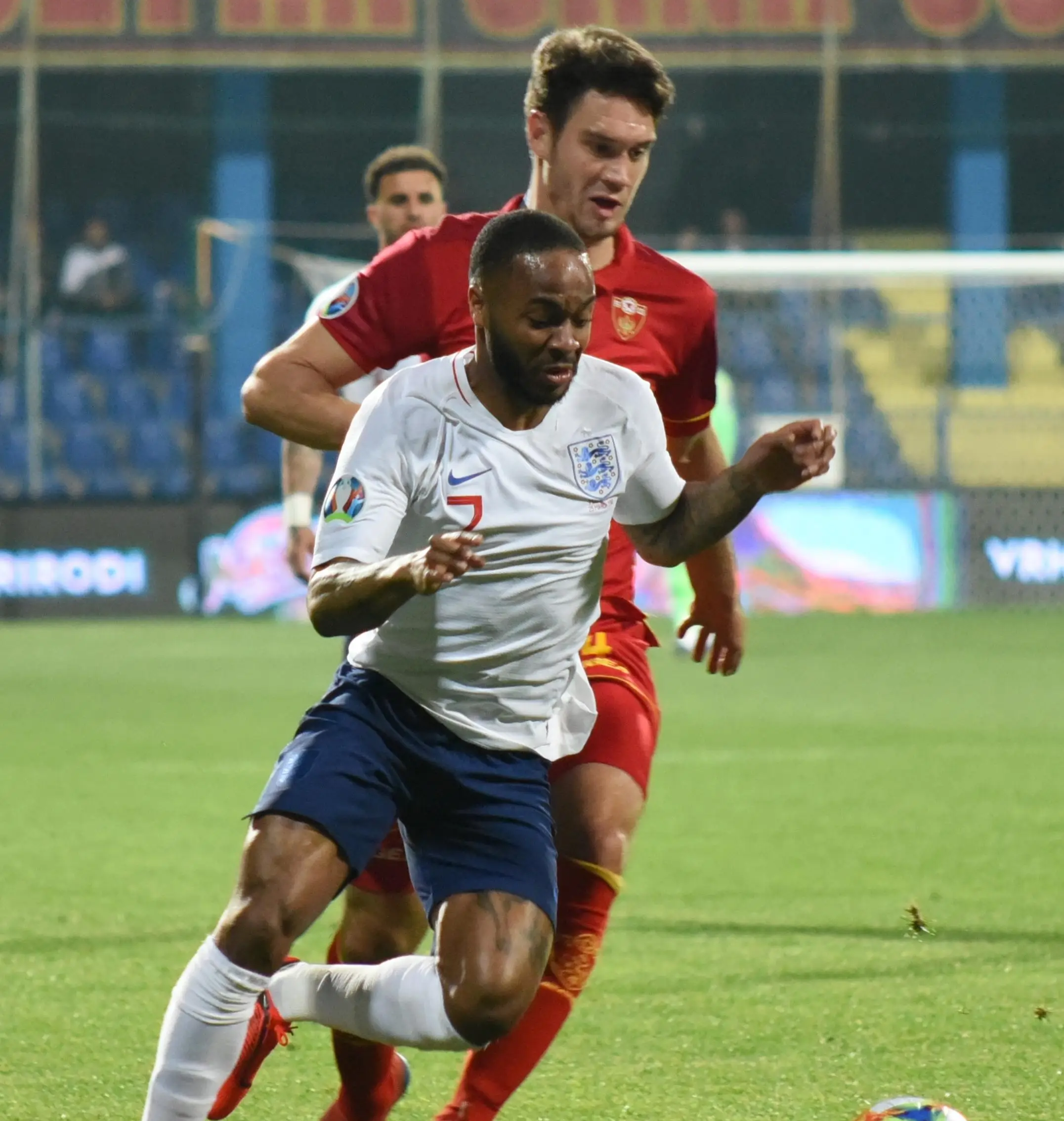 芬兰队在比赛中积极作战 芬兰队在比赛中积极作战