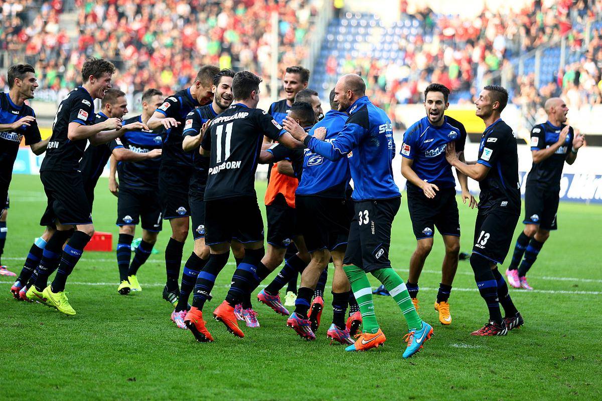 开云体育中国-包含利雅得联对阵莫斯科火车：亚冠焦点战的词条