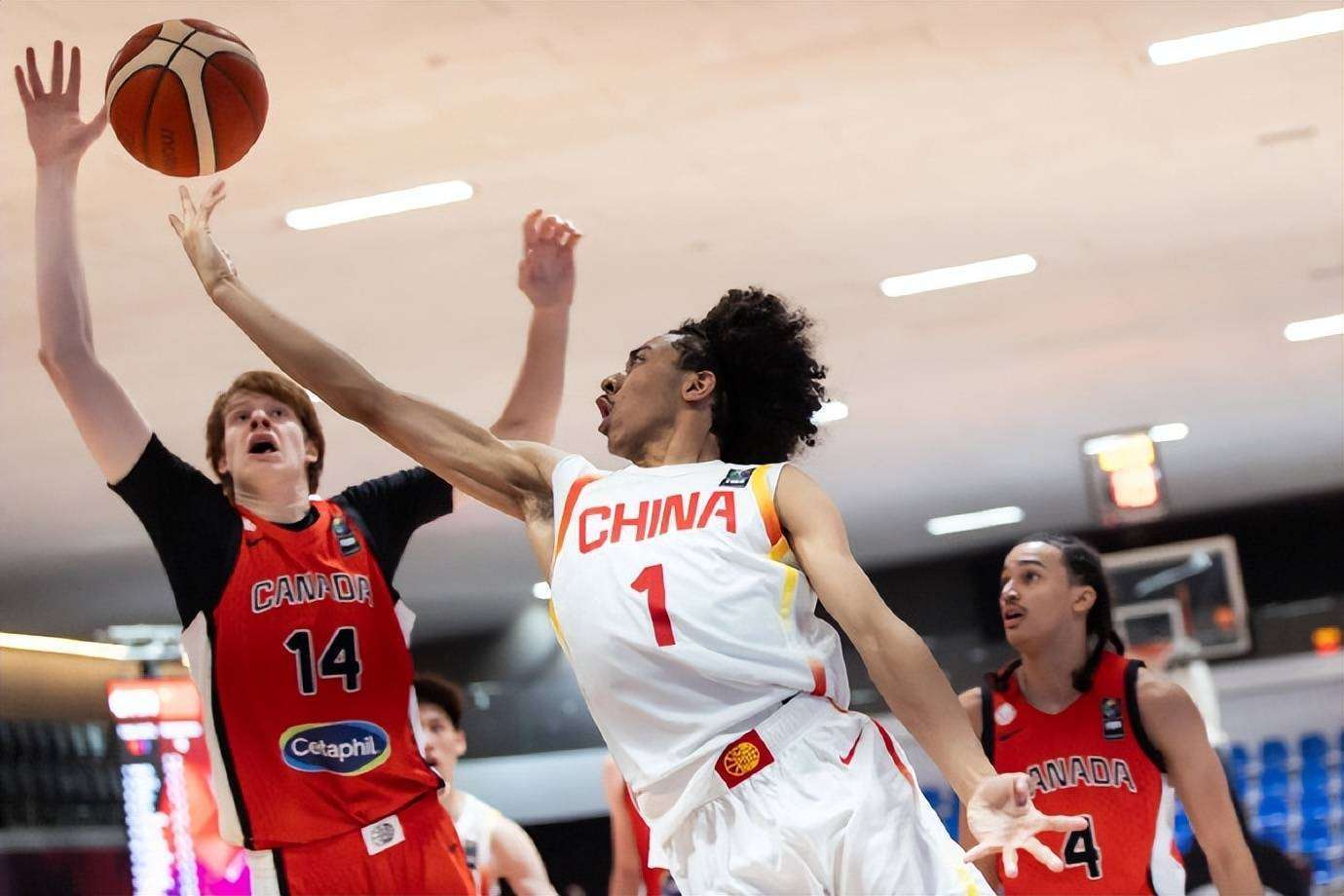 加纳男篮在非洲杯上首战失利的简单介绍