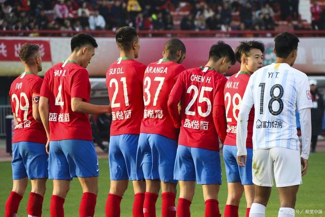 建业胜重庆:河南建业队成功击败重庆队,迎来转机 建业胜重庆:河南建业队成功击败重庆队,迎来转机