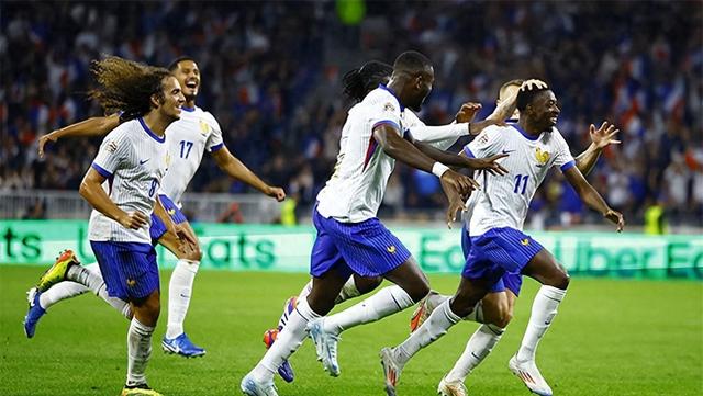 开云体育-包含主教练战术变阵成功收获胜利的词条