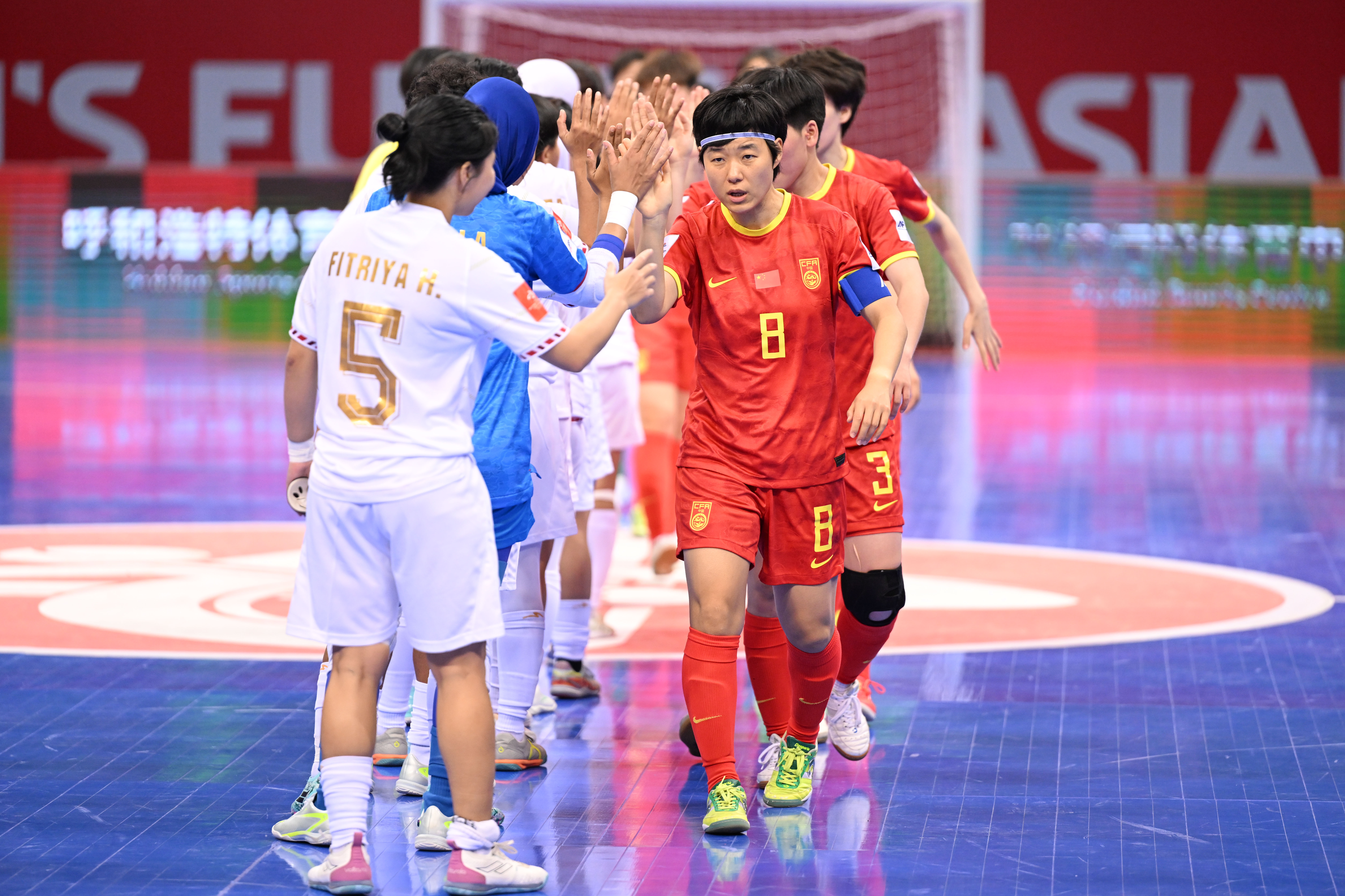 亚洲足球女子决赛赛场火热开战