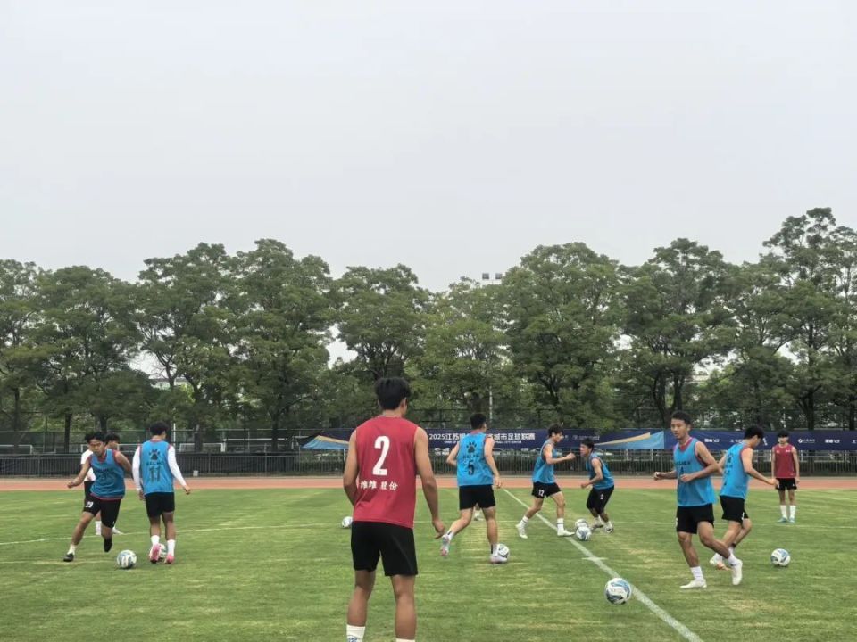 开云体育中国-关键比赛：球队全力以赴，积极备战
