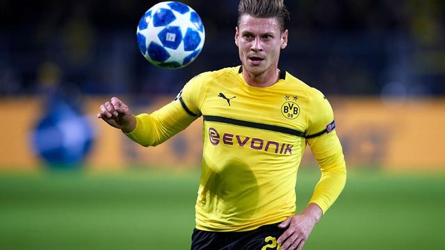 开云体育下载-波兰队在关键时刻挺身而出，赢得晋级机会