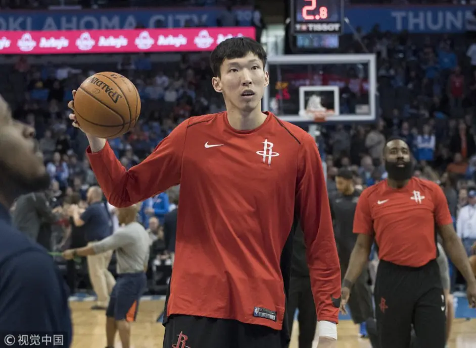 关于德安东尼接管马刺主教练一职，球迷期待新变化的信息