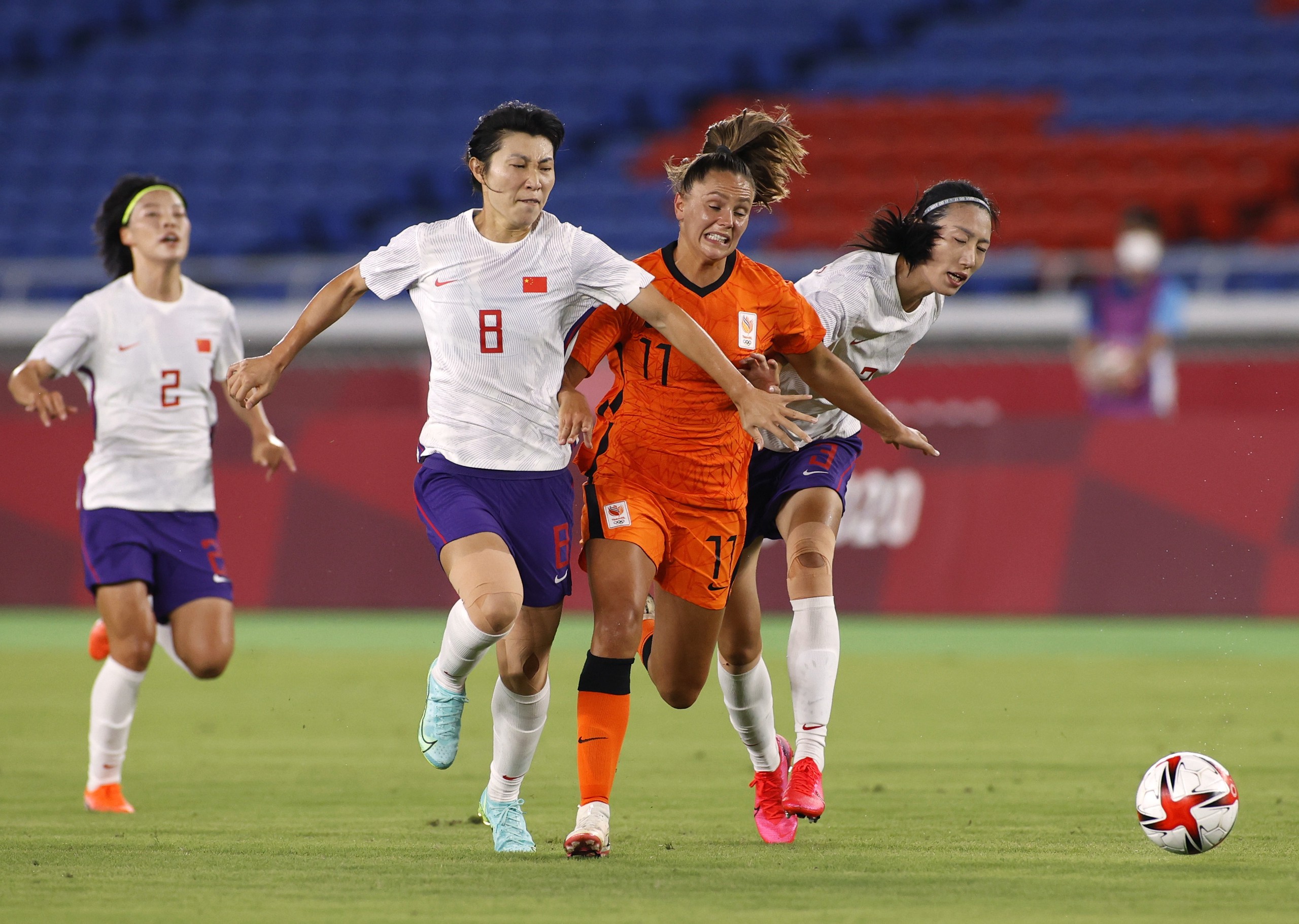 巴哈马女足展现出色表现,稳步晋级下一轮比赛 巴哈马女足展现出色表现,稳步晋级下一轮比赛