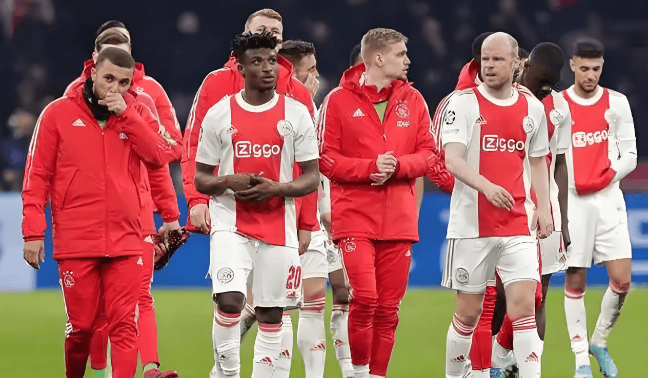 开云体育APP下载-阿贾克斯对阵多特蒙德，荷甲意甲对决