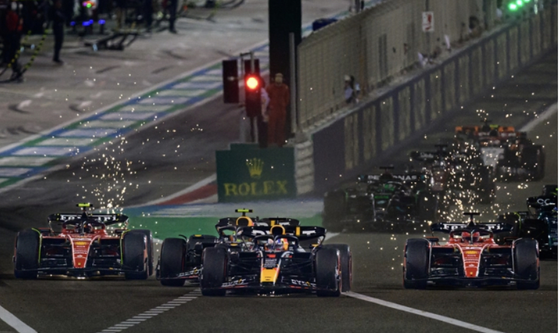 红牛二队完胜威廉姆斯,佩雷兹点燃赛场 红牛二队完胜威廉姆斯,佩雷兹点燃赛场