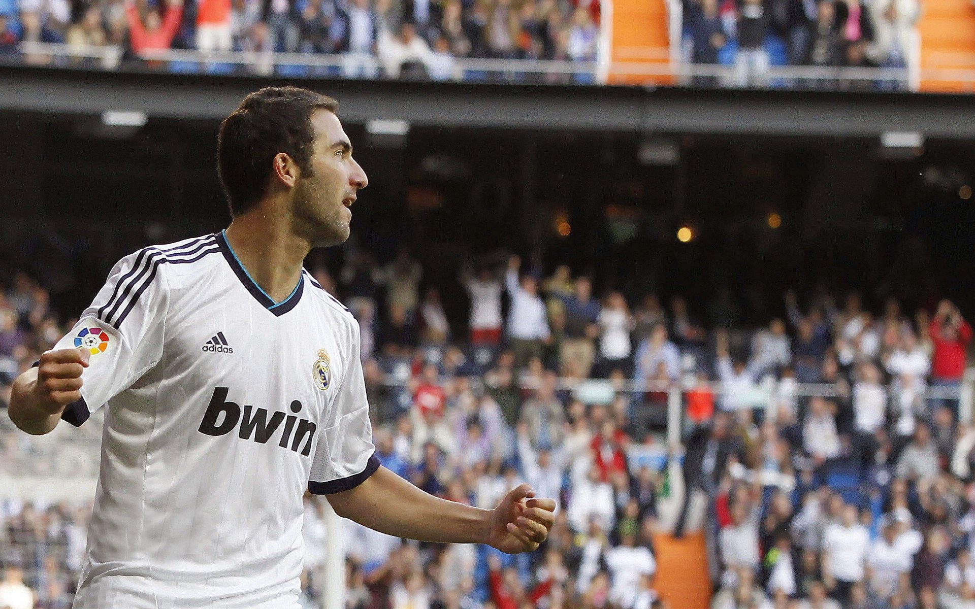 开云体育在线-绿茵场上的光芒之战，乌克兰的卡瓦哈尔时刻如何重新定义胜利